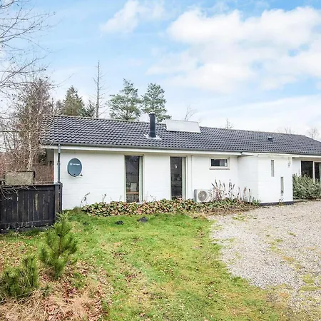 6 Person In Хернинг